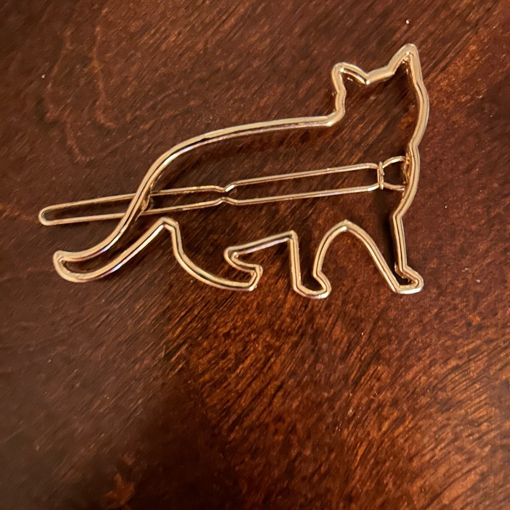 Gold Cat Hair Clip